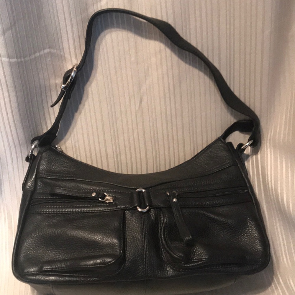 Stone Mountain Black Leather Purse